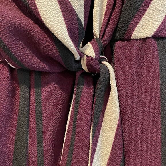 As U Wish V-Neck Tie Front Cropped Jumpsuit Purple Tan Stripe Size Large - Picture 3 of 10